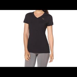 Copperfit vneck tee for woman medium